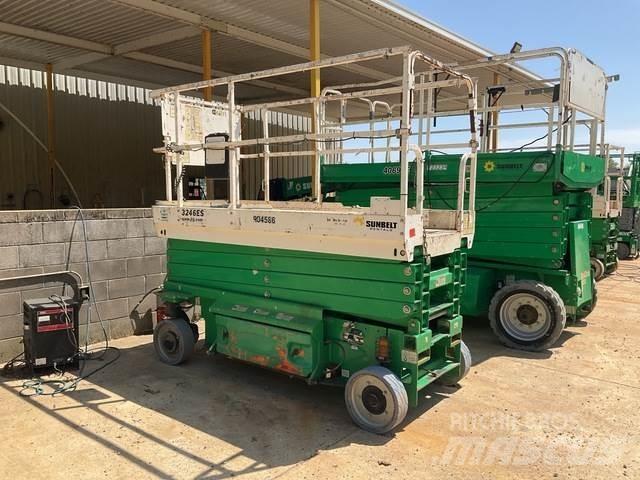 JLG 3246ES Sakselifter