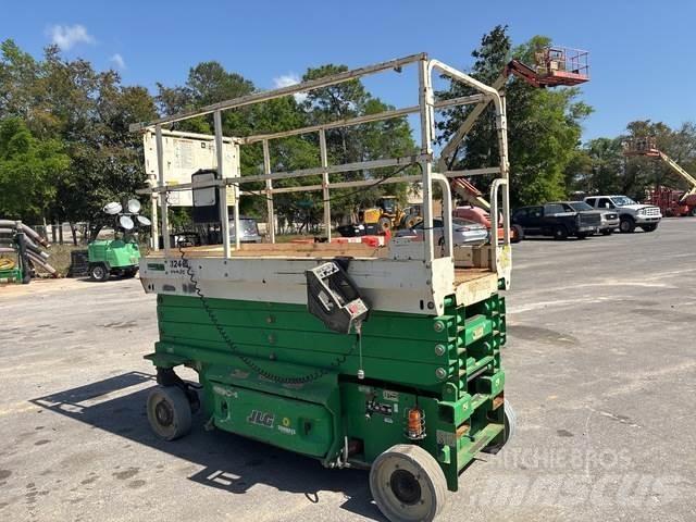 JLG 3246ES Sakselifter