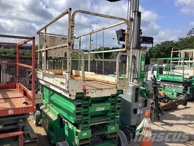 JLG 3246ES Sakselifter
