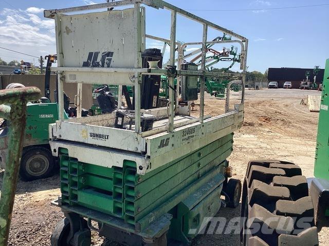 JLG 3246ES Sakselifter