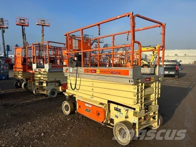 JLG 3246ES Sakselifter