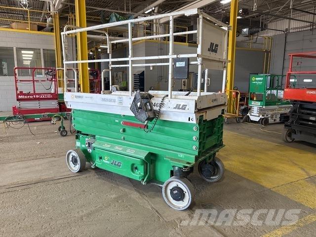 JLG 3246ES Sakselifter