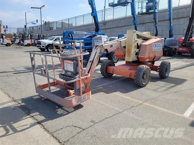 JLG 340AJ Leddede bomlifter