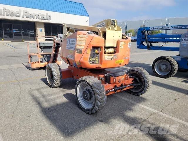 JLG 340AJ Leddede bomlifter