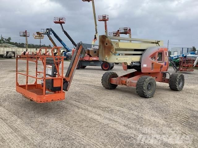 JLG 450AJ Leddede bomlifter