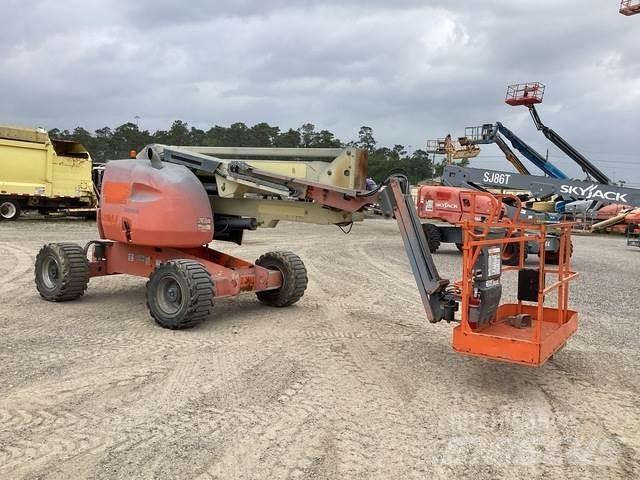 JLG 450AJ Leddede bomlifter
