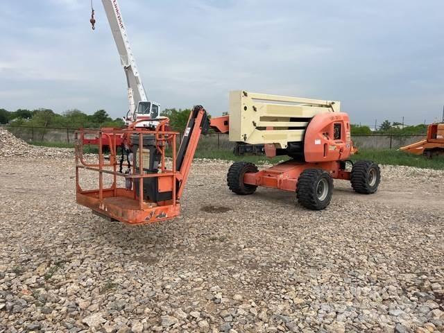 JLG 450AJ Leddede bomlifter