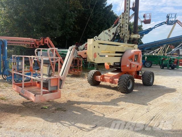 JLG 450AJ Leddede bomlifter