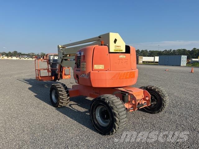 JLG 450AJ Leddede bomlifter