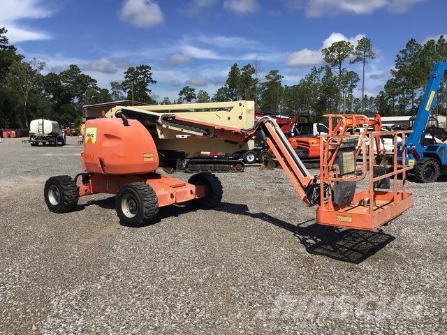 JLG 450AJ Leddede bomlifter