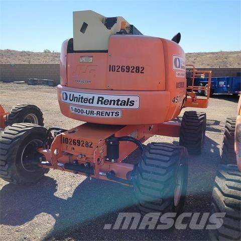 JLG 450AJ Leddede bomlifter