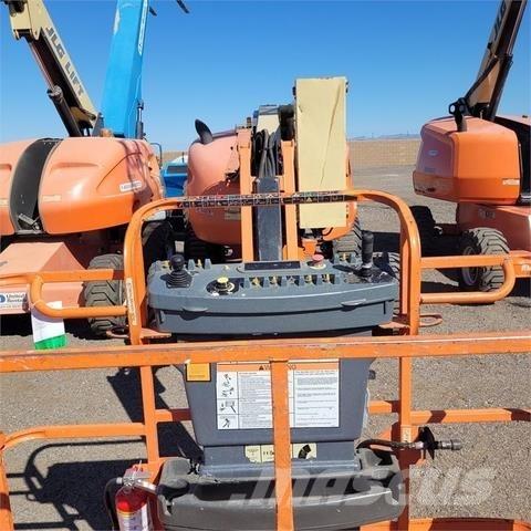 JLG 450AJ Leddede bomlifter