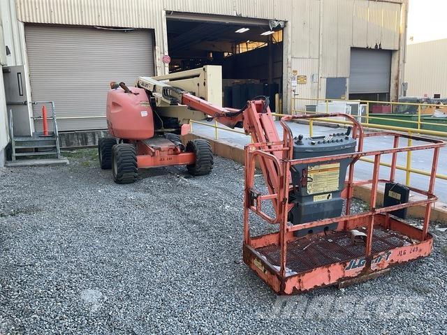 JLG 450AJ Leddede bomlifter