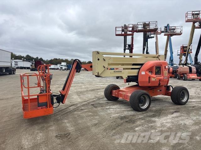 JLG 450AJ Leddede bomlifter