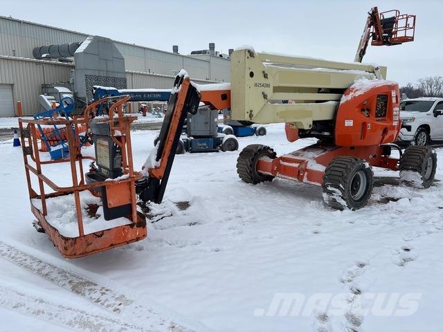 JLG 450AJ Leddede bomlifter