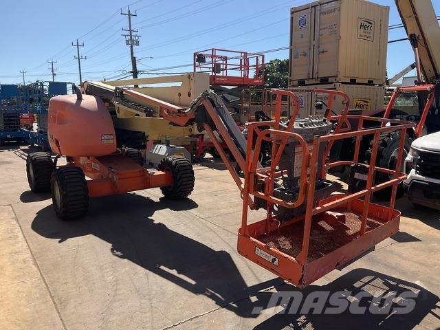 JLG 450AJ Leddede bomlifter