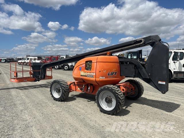 JLG 600A Leddede bomlifter