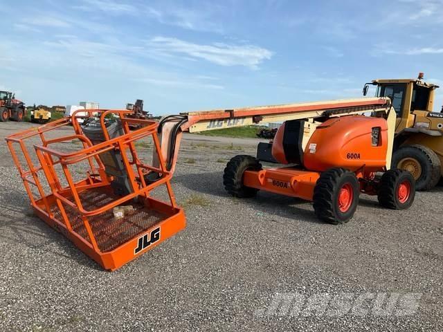 JLG 600A Leddede bomlifter
