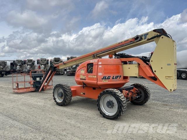 JLG 600AJ Leddede bomlifter