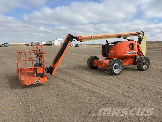 JLG 600AJ Leddede bomlifter