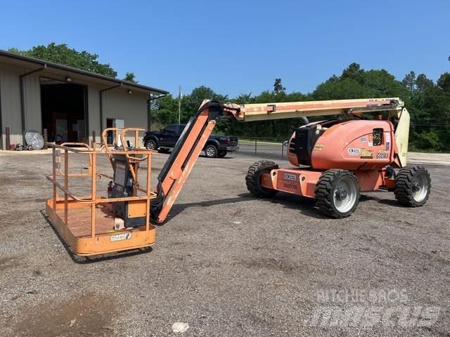 JLG 600AJ Leddede bomlifter