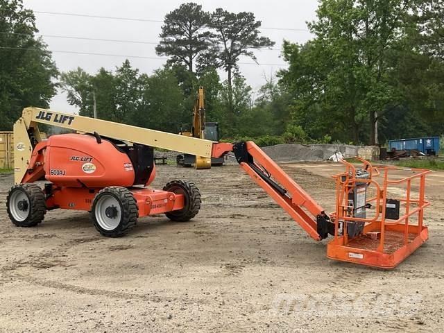 JLG 600AJ Leddede bomlifter