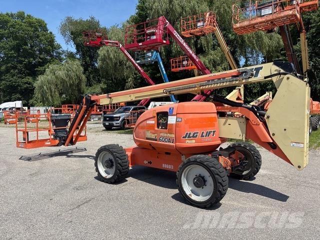 JLG 600AJ Leddede bomlifter