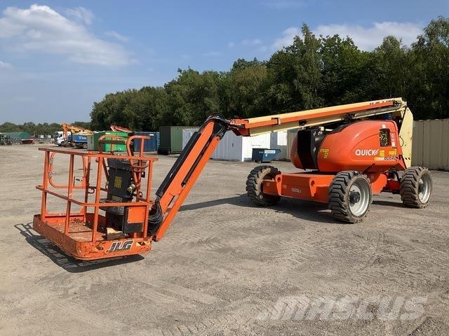 JLG 600AJ Leddede bomlifter