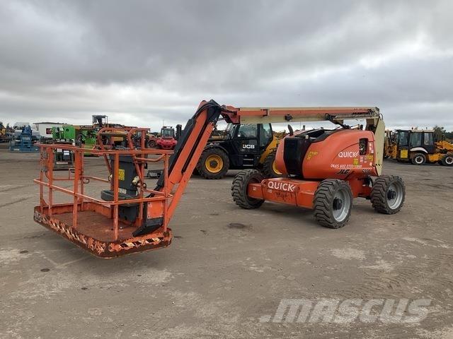 JLG 600AJ Leddede bomlifter