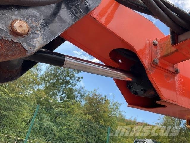 JLG 600AJ Leddede bomlifter