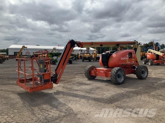 JLG 600AJ Leddede bomlifter