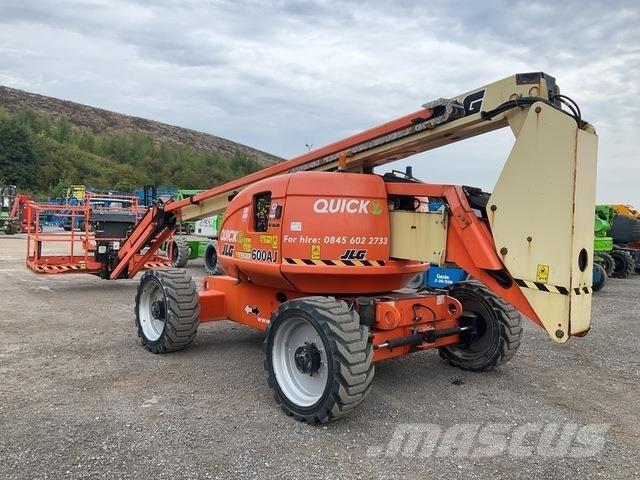 JLG 600AJ Leddede bomlifter