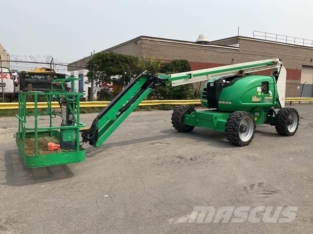 JLG 600AJ Leddede bomlifter