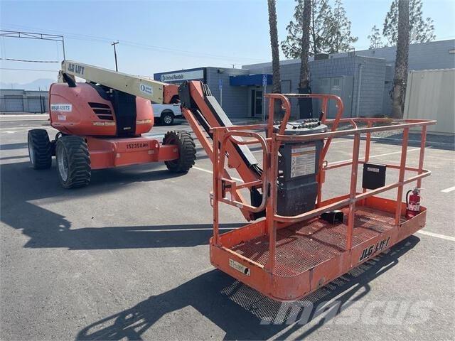 JLG 600AJ Leddede bomlifter