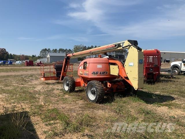 JLG 600AJ Leddede bomlifter
