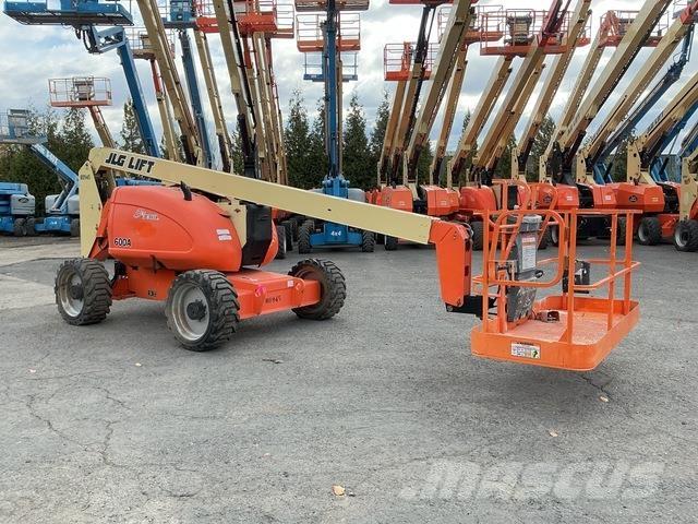 JLG 600AJ Leddede bomlifter