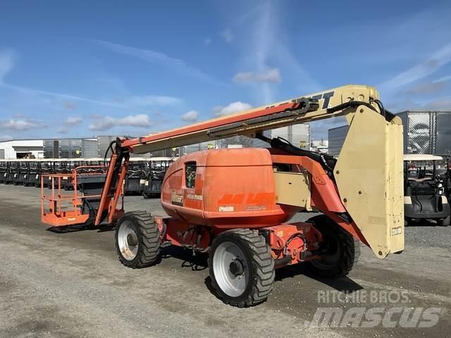 JLG 600AJN Leddede bomlifter
