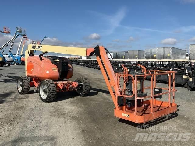 JLG 600AJN Leddede bomlifter