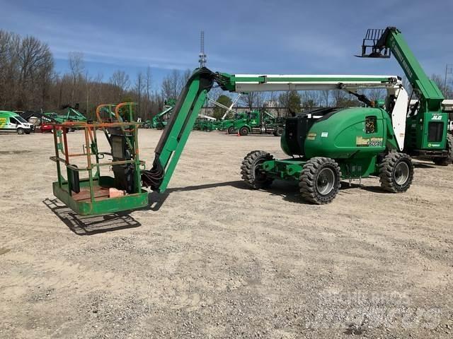 JLG 600AJN Leddede bomlifter