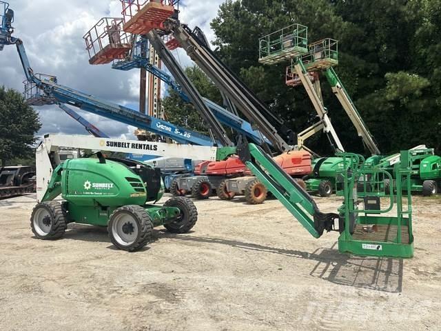 JLG 600AJN Leddede bomlifter