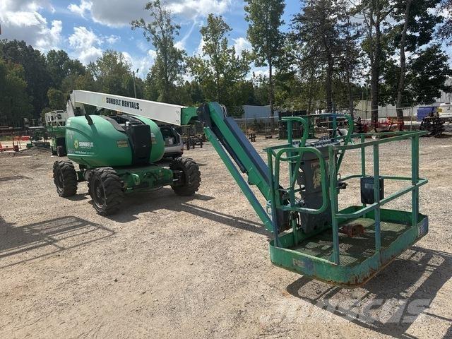 JLG 600AJN Leddede bomlifter