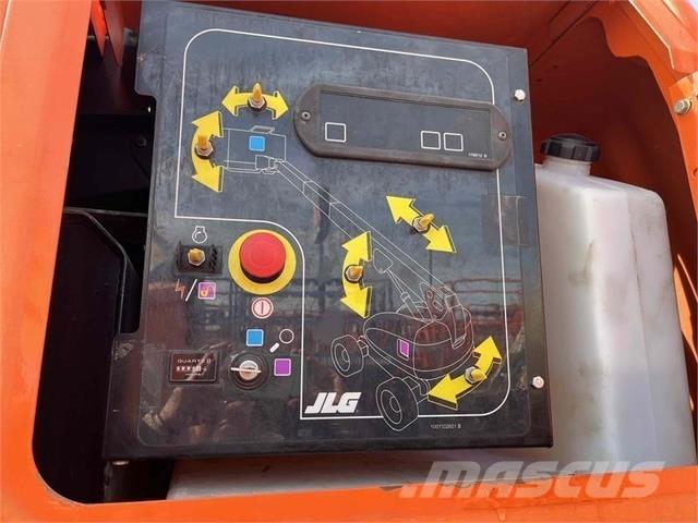 JLG 600S Teleskop bomlifter