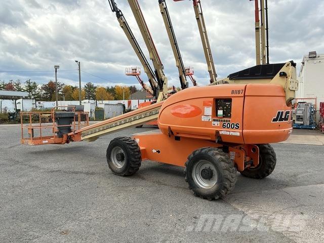 JLG 600S Teleskop bomlifter