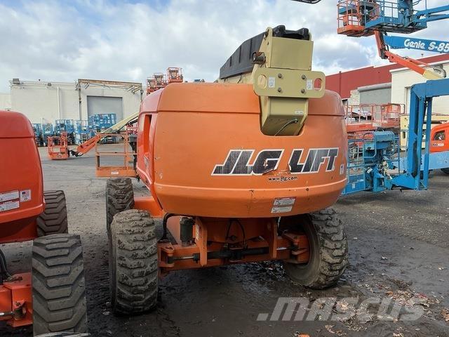 JLG 600S Teleskop bomlifter
