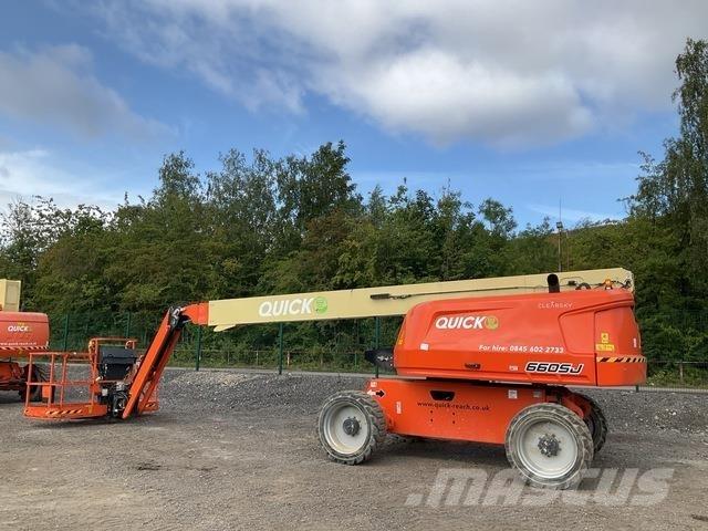JLG 660SJ Teleskop bomlifter