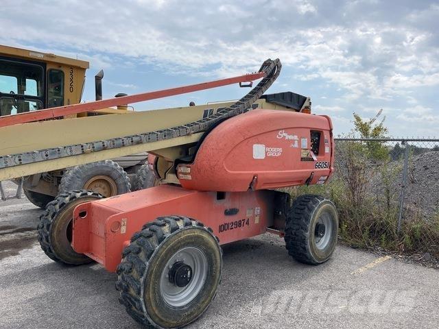 JLG 660SJ Teleskop bomlifter