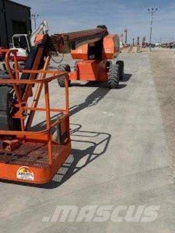 JLG 660SJ Teleskop bomlifter