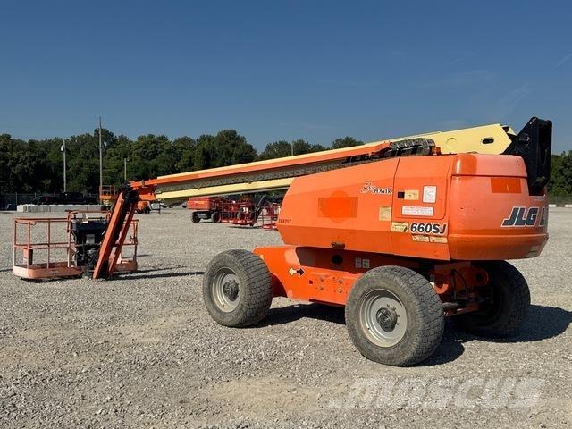 JLG 660SJ Teleskop bomlifter