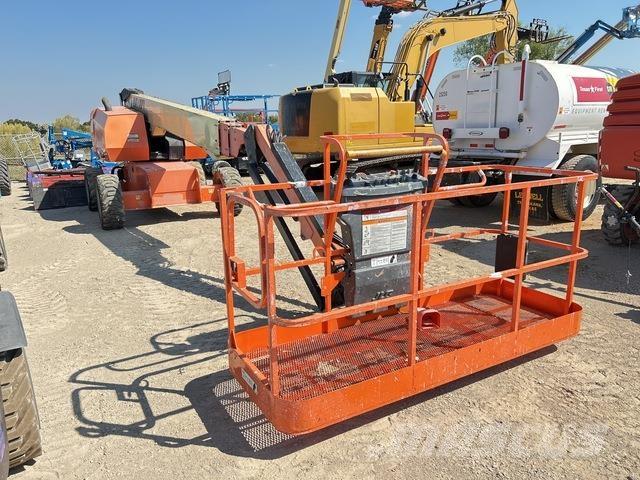 JLG 660SJ Teleskop bomlifter