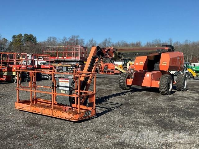 JLG 660SJ Teleskop bomlifter